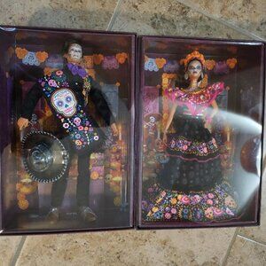 2021 Dia De Los Muertos Barbie Set